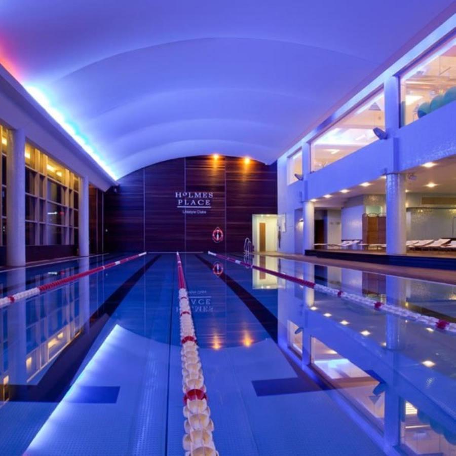 وارسو Modern Apartment With Pool Near Golden Terraces المظهر الخارجي الصورة